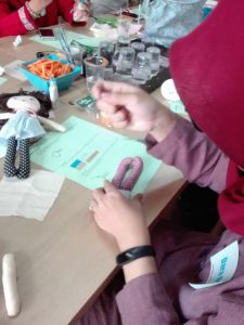 Workshop Basic Mini Doll Bersama Funwerk kegiatan 2 | Hola Darla